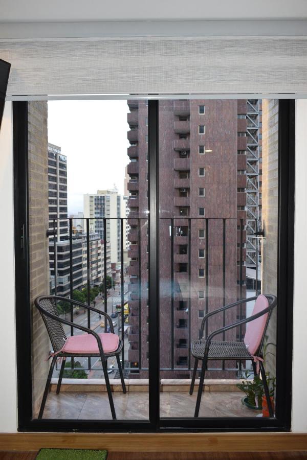 Toscano S Aparta Estudio Hospedaje Amoblado Torre 2 Equilibrium Bogotá Kültér fotó